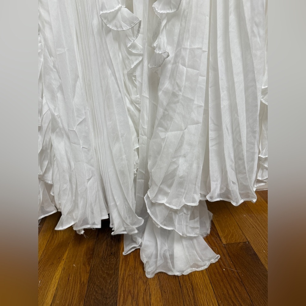 NWT | 49533 Mac Duggal White Ruffled Maxi Dress Size 8 - Picture 13 of 16